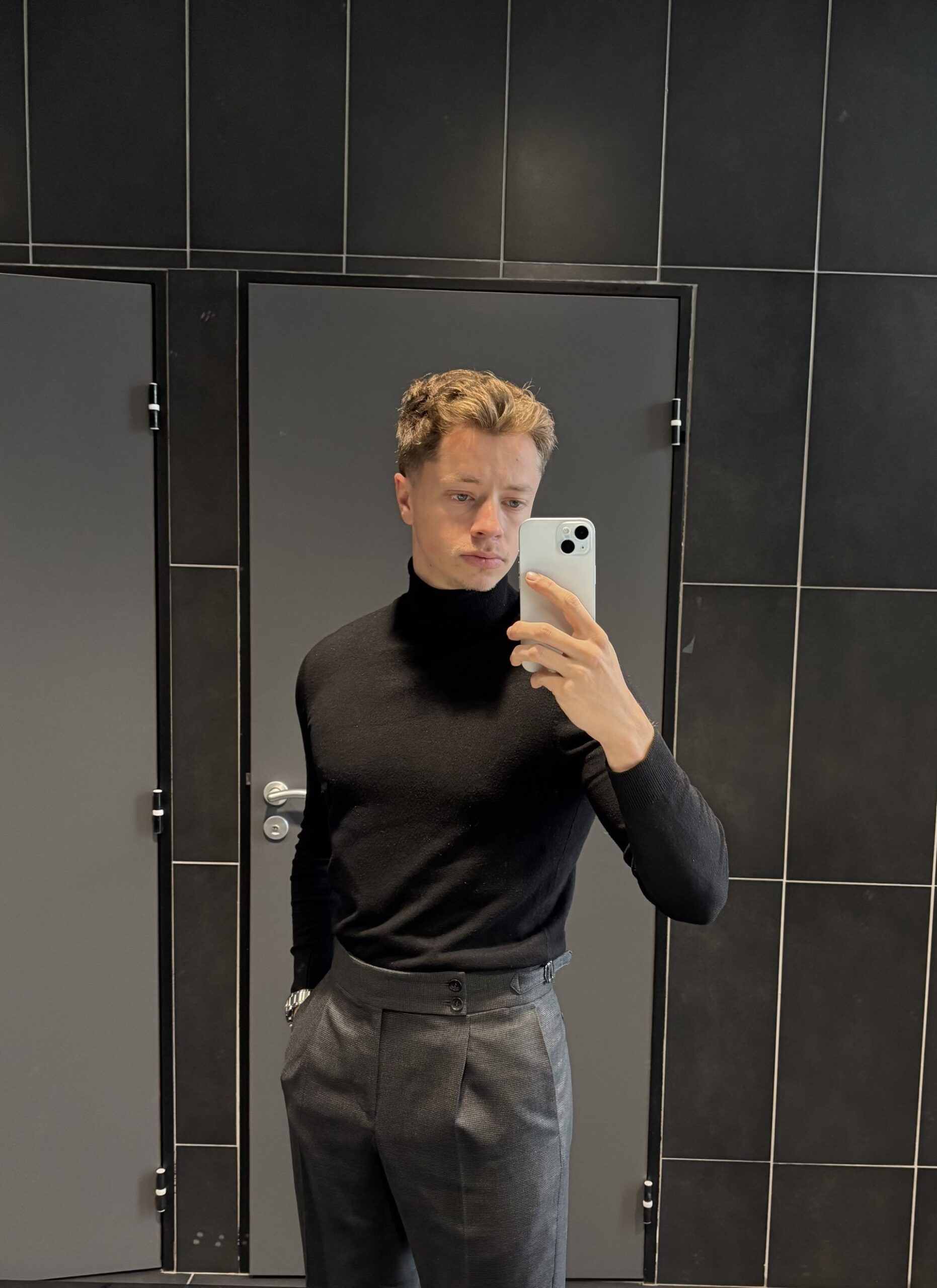 Porter des pantalons taille haute change tout